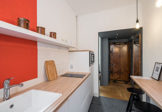 Apartment in Lyon - Honorê Suite Trois Maries - 4 pers