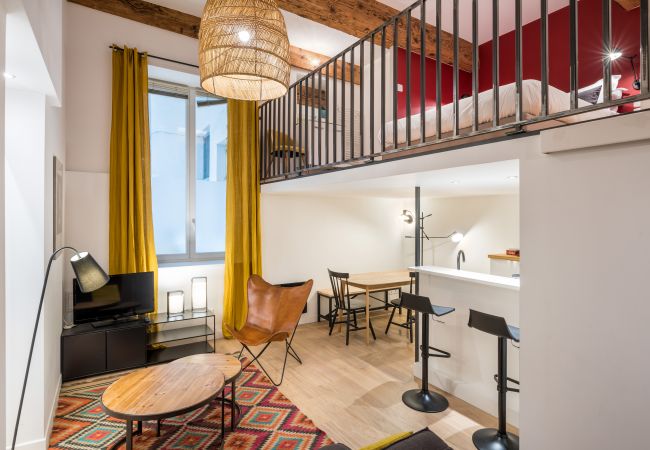 Apartment in Lyon - Honorê Suite Vaubecour - 2 pers