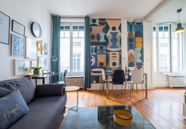 Apartment in Lyon - Honorê - Suite Boissac 4 pers